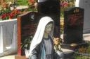 Grave thieves steal statue worth £400