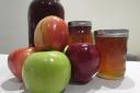 Apples and honey are symbols of haShanah
