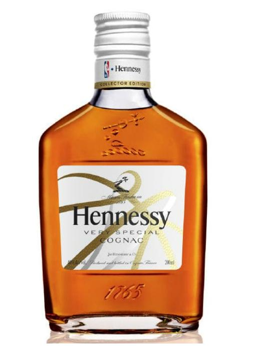 St Albans & Harpenden Review: Hennessy's V.S. Spirit of the NBA Collector's Edition 2021 20CL. Credit: The Bottle Club